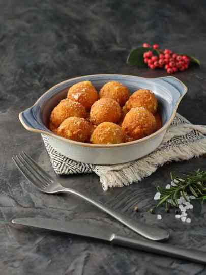 Kızarmış Makarna Topları