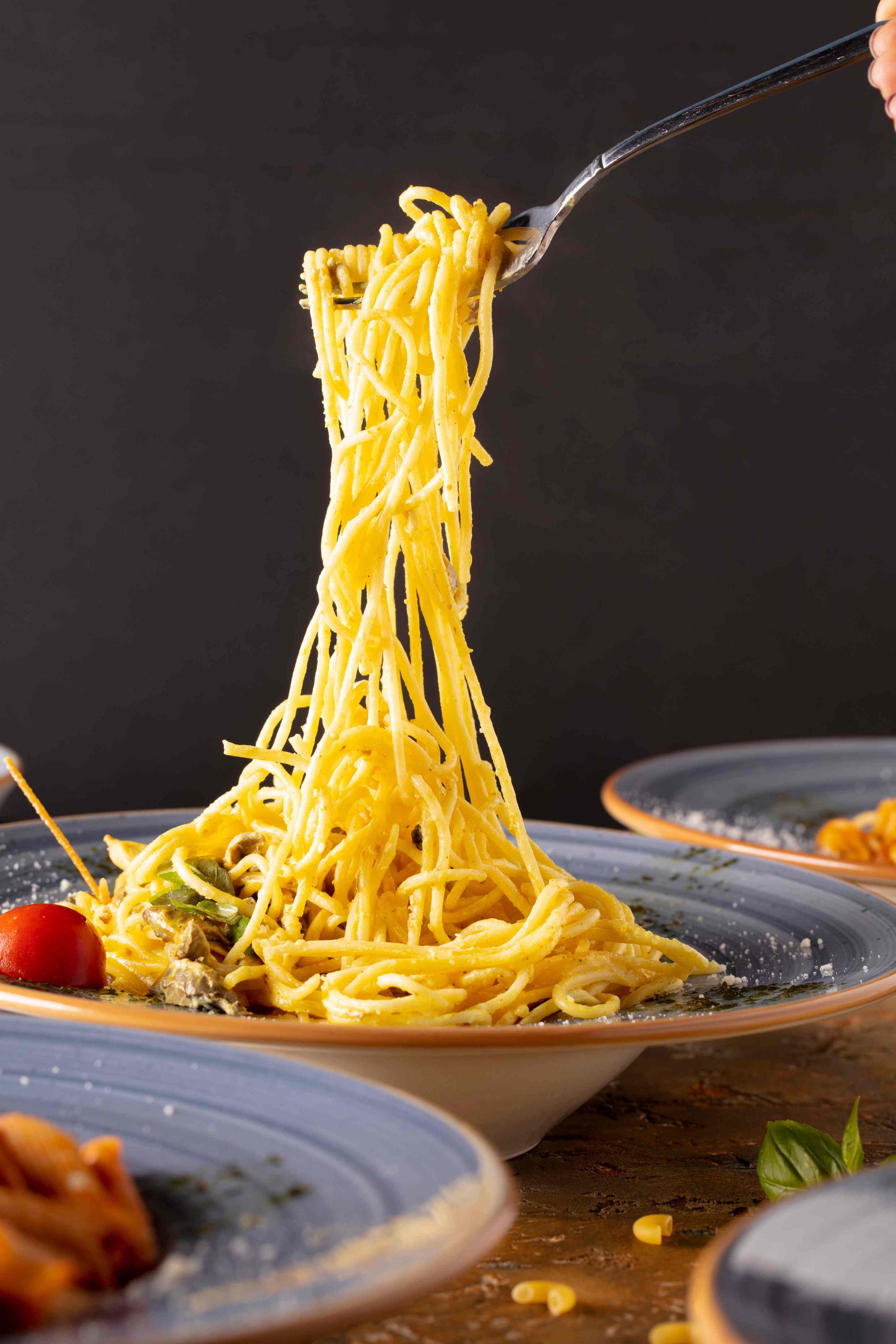 Köri Soslu Spagetti